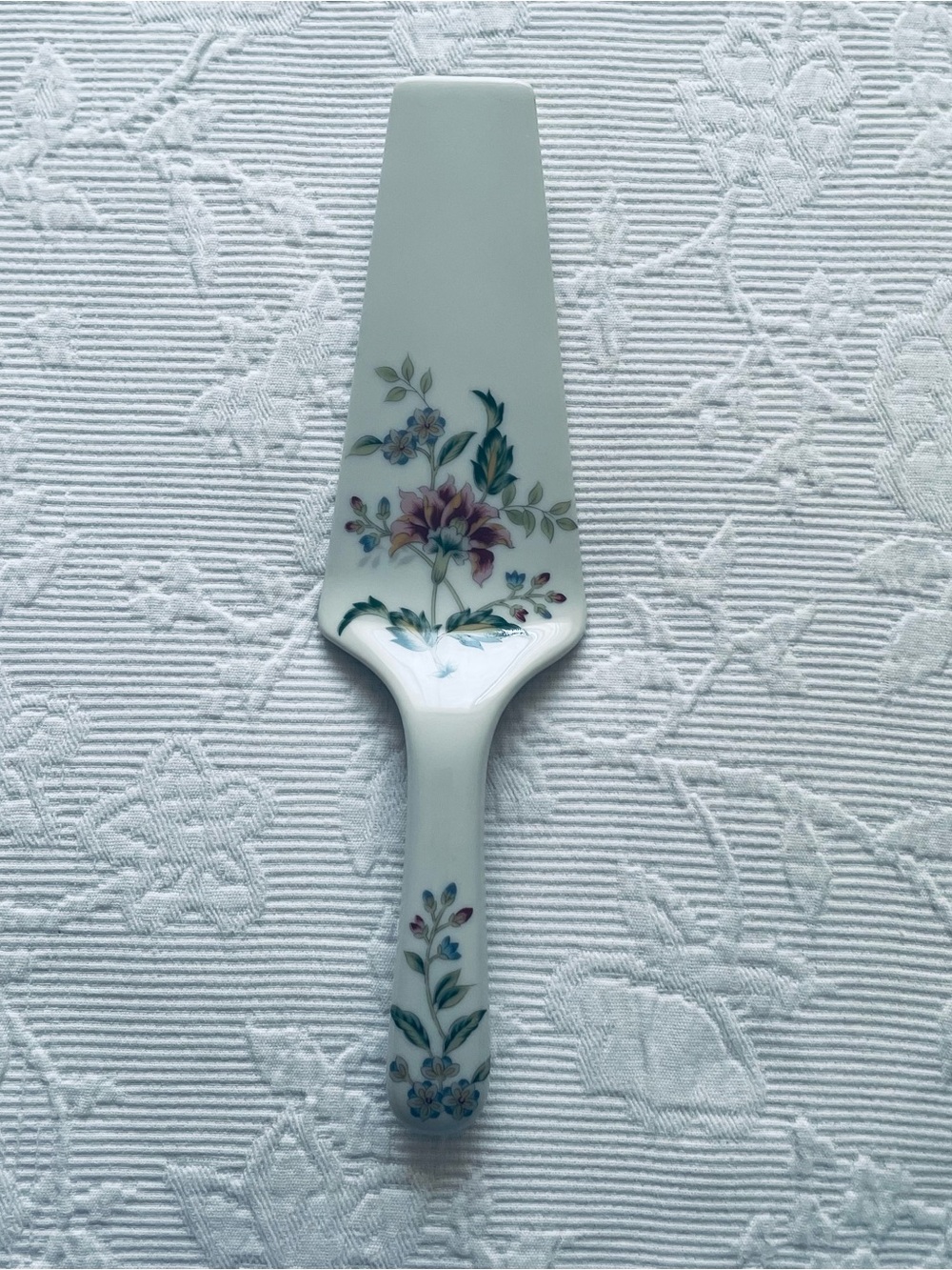 Andrea By Sadek White Porcelain Server with Blue Logo